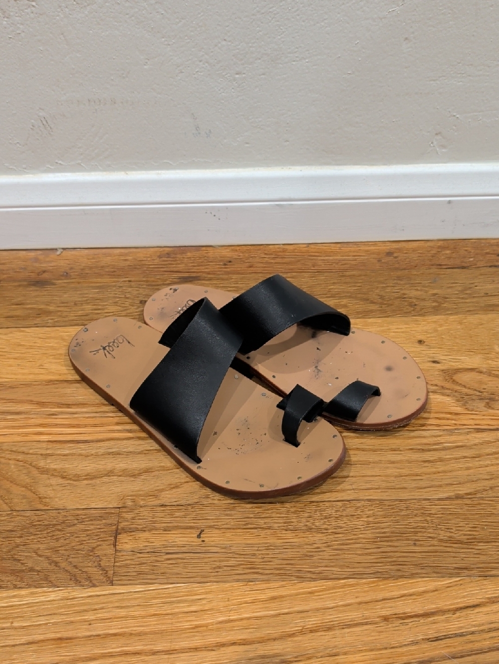 Beek Finch Leather Toe Strap Slide Sandals - Women's Size US 6